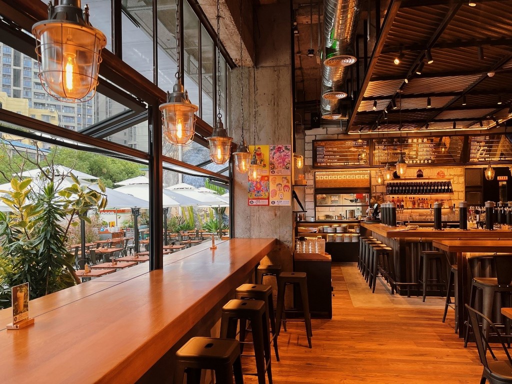 (CLOSED) After a Decade of Brewing in Beijing, Jing-A Taproom Lands in Shenzhen