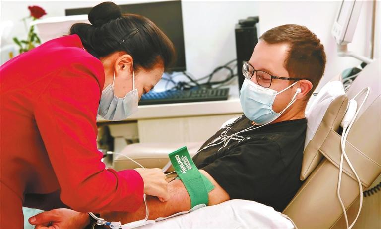 30 Years of Giving Blood in Shenzhen (thanks Hera!)