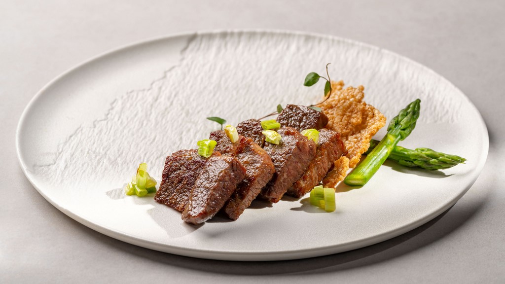 Award-Winning Chef Alan Sun Brings Culinary Soul to The New A La Carte Menu at Zhuo Yue Xuan at Four Seasons Hotel Shenzhen