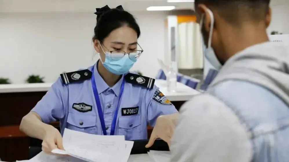 Top 10 FAQs about the Foreigner's Work Permit in China 2023