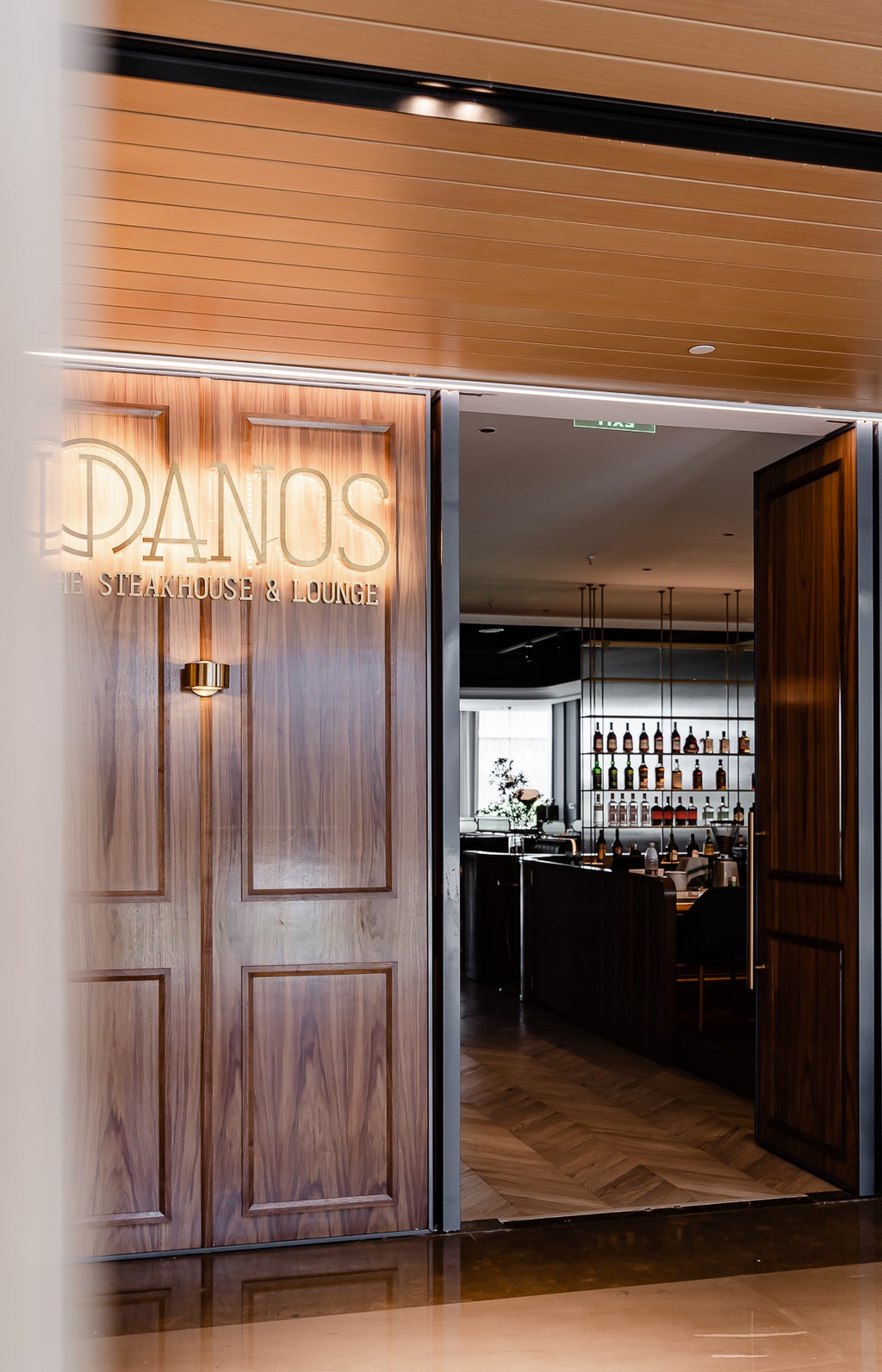 PANOS: The Steakhouse & Lounge