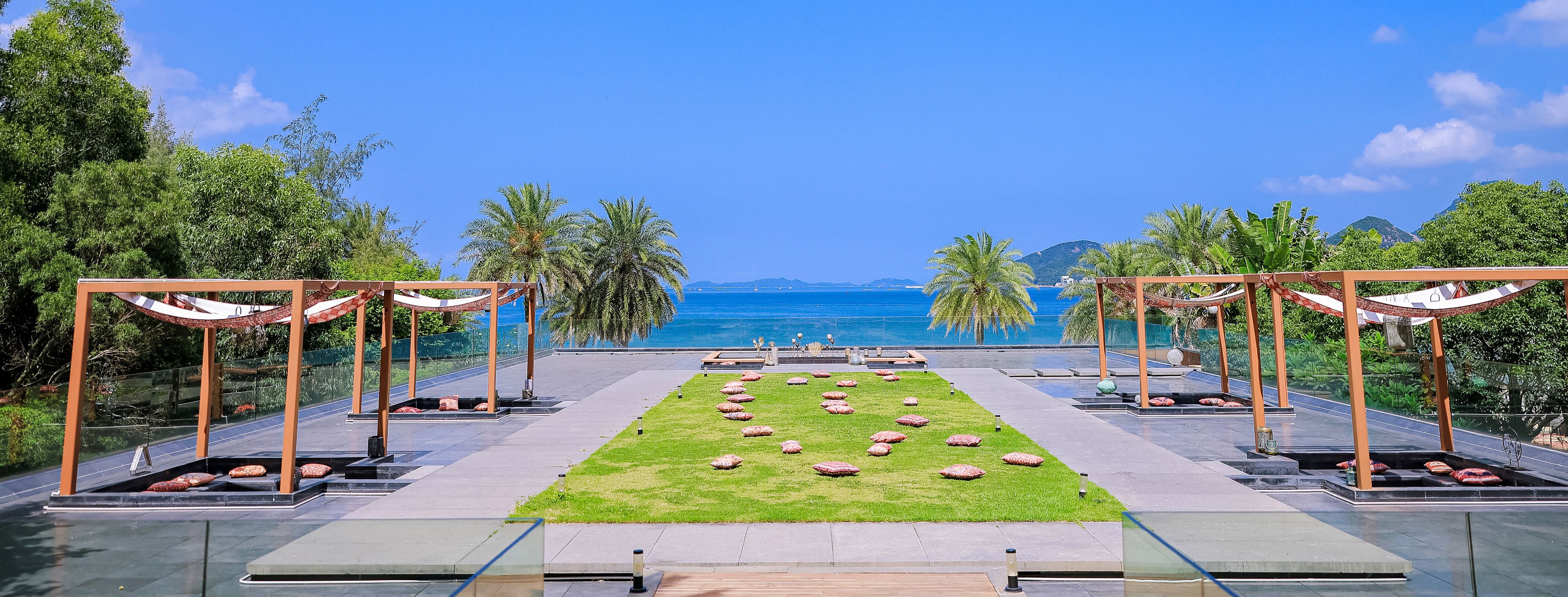 Your Guide to Enjoying a Relaxing Day @ Casablanca Beach Club
