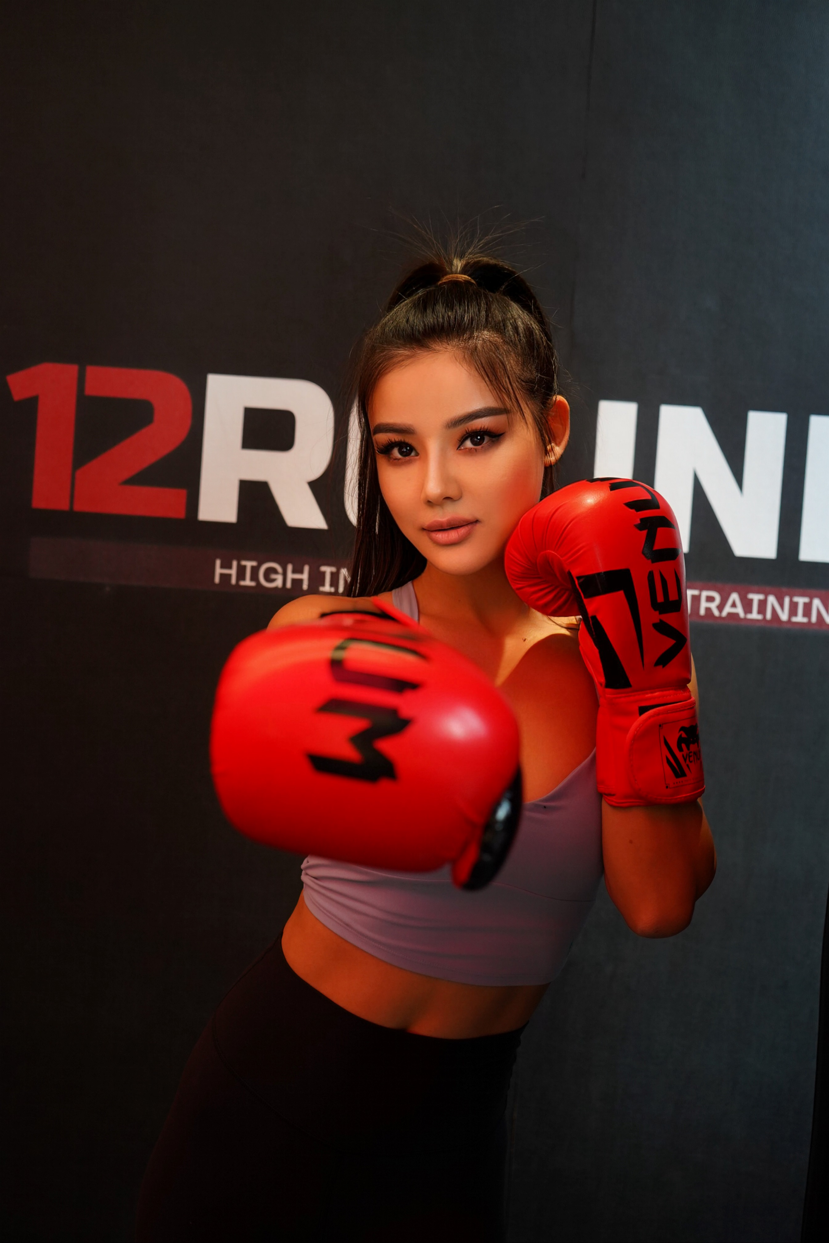 Tanya Qiu: China's Rising Star Steps into the Global Ring with "Hot Girls Fighting"